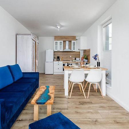 Green Square Apartment With Balcony Swinoujscie By Noclegi Renters Exteriér fotografie