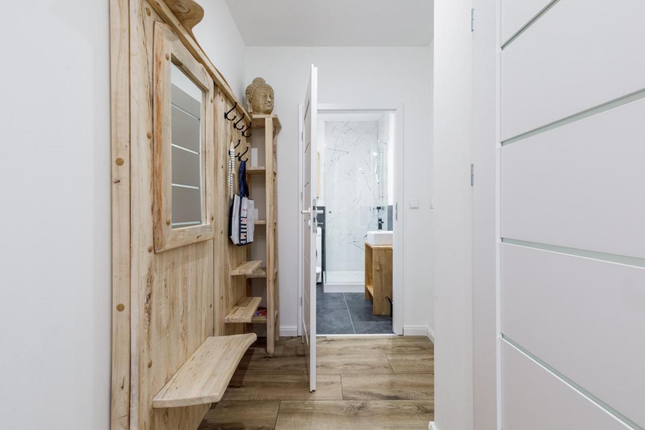 Green Square Apartment With Balcony Swinoujscie By Noclegi Renters Exteriér fotografie